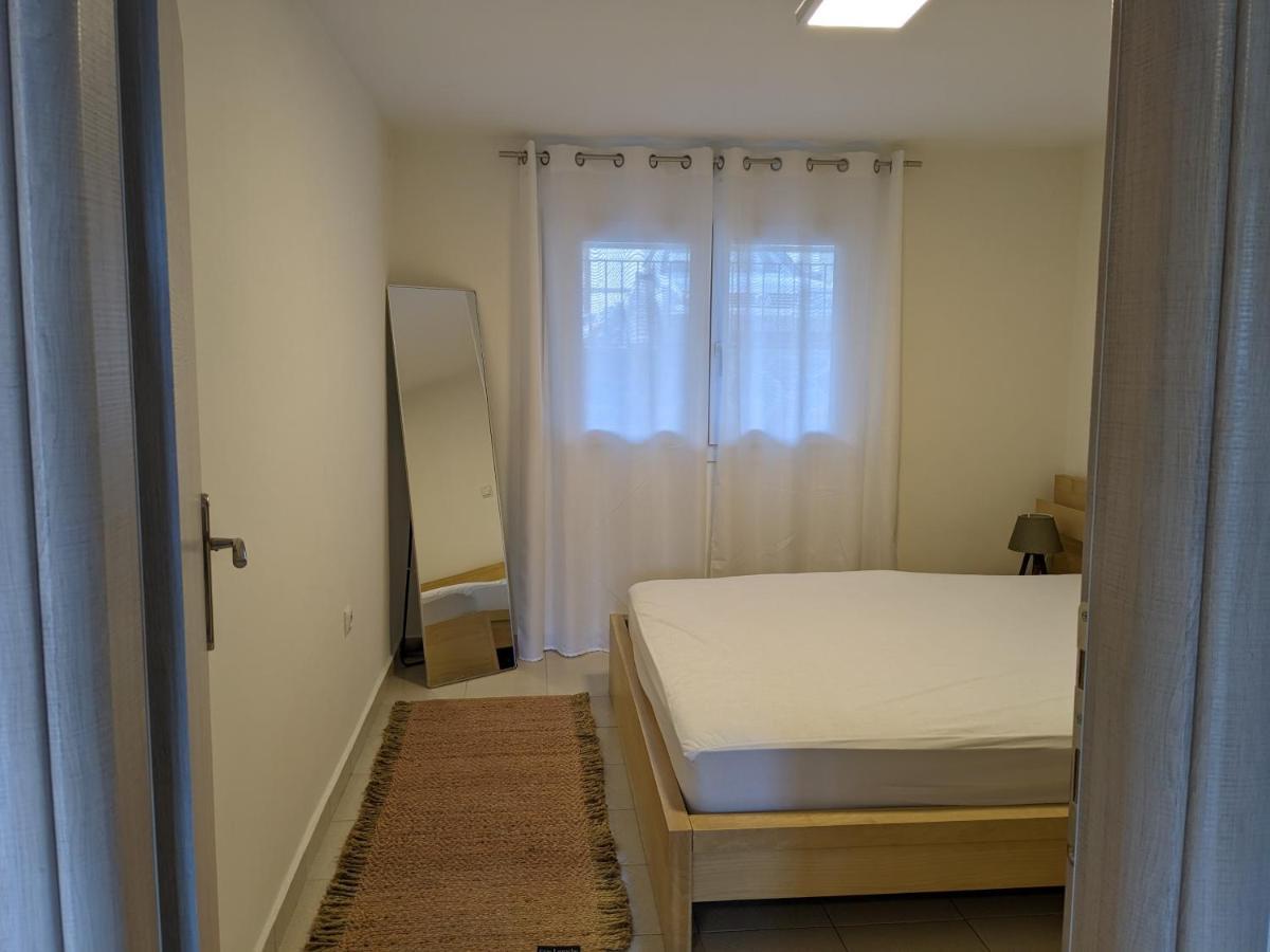 Ethos Apartment Néa Péramos エクステリア 写真